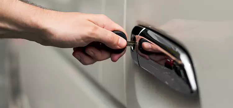 Why Choose Our Auto Locksmith Team in Blue Springs, MO?
